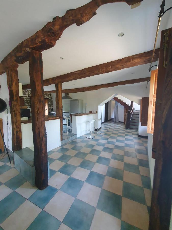 Maison En Pierre Dans Son Nid De Verdure Roz-Landrieux 외부 사진