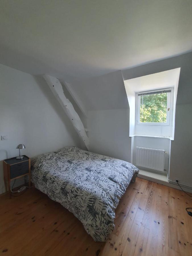 Maison En Pierre Dans Son Nid De Verdure Roz-Landrieux 외부 사진